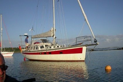Rental Sailboat Yachts Equipements Service HALIOTIS 38 Santa-Maria-Poggio