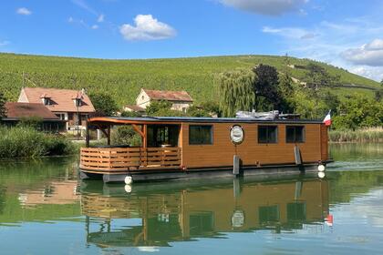 Verhuur Woonboot Ibaia boat Coche solaire Ay