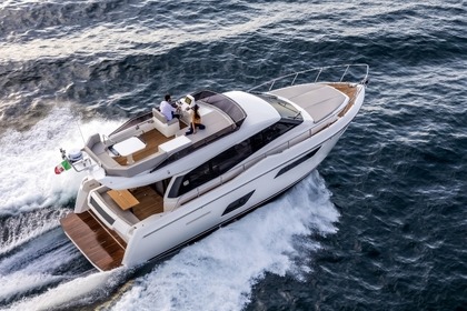 Aluguel Iate a motor Ferretti Ferretti 450 Flybridge Cannes