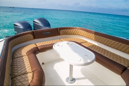 Luxury Charter boats all day in Cartagena