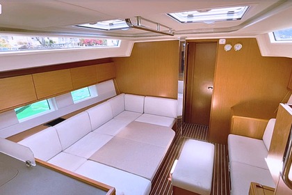 Bavaria C45 Holiday edition