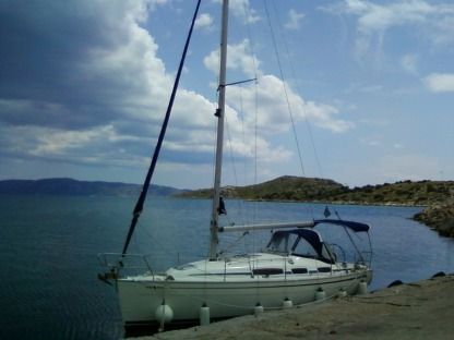 Charter Sailboat Bavaria 31 Athens