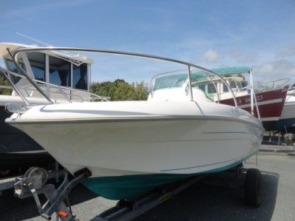Charter Motorboat Jeanneau Cap Camarat 5.45 Plourhan