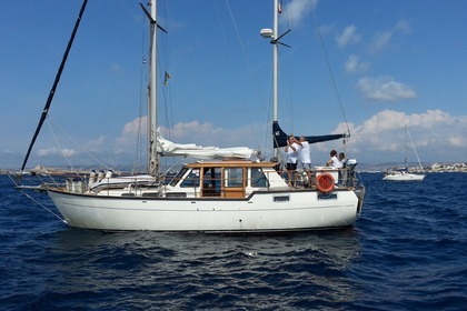 Charter Sailboat Siltala yacht Nauticat 38 Marseille