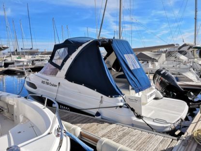 Charter Motorboat Rio Iberica Rio 700 Cruiser Le Lavandou