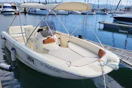 Rental Motorboat Invictus 190 Fx Combarro