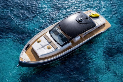 Hire Motorboat Nassima Yatch 40 Ibiza
