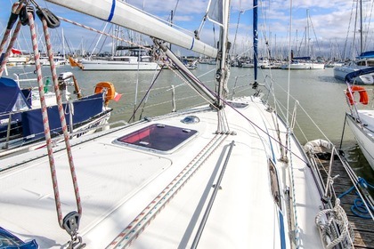 Location Voilier BAVARIA 30 CRUISER La Rochelle