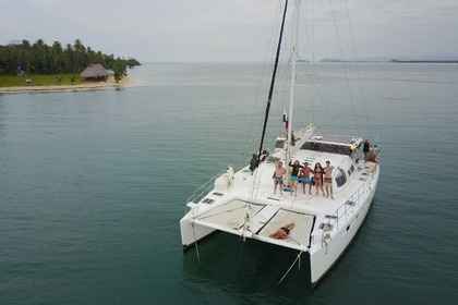 Charter Catamaran FOUNTAINE PAJOT MARQUISES Panama