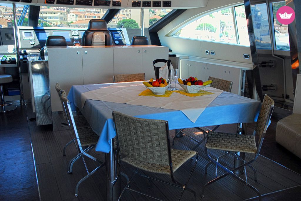 Rizzardi Italcraft à Bonifacio à louer