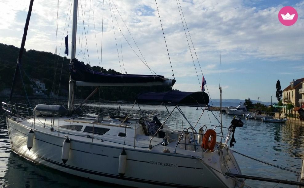 Charter sailboat in Split  
