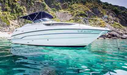 Charter Motorboat Chaparral 260 Signature La Spezia