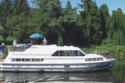 Rental Houseboat PENICHE CRUSADER Castelnaudary