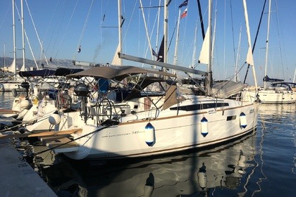 Charter Sailboat Jeanneau Sun Odyssey 349 Sukošan