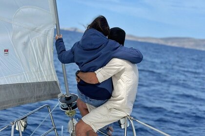 Full Day Private Trip to Dia Island