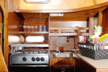 Sailing boat Amica 42 , 11 People