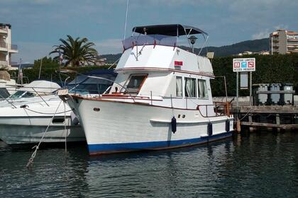 Location Bateau à moteur Island gypsy Trawler Mandelieu-la-Napoule