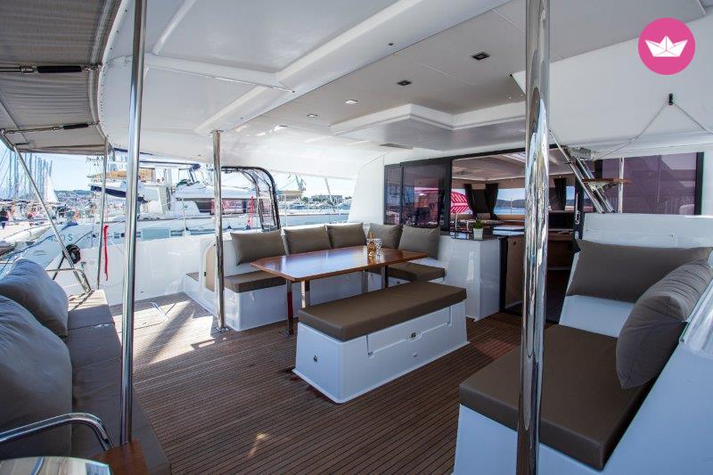 Catamaran Fountaine Pajot Saba 50 14.98m 3