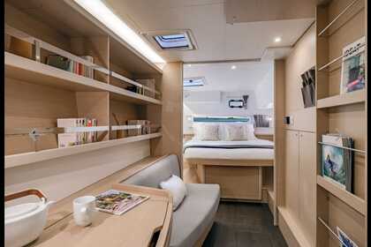 LAGOON 42 NUOVO 2024