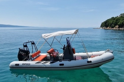 Hyra båt RIB-båt Brig Navigator Općina Omiš