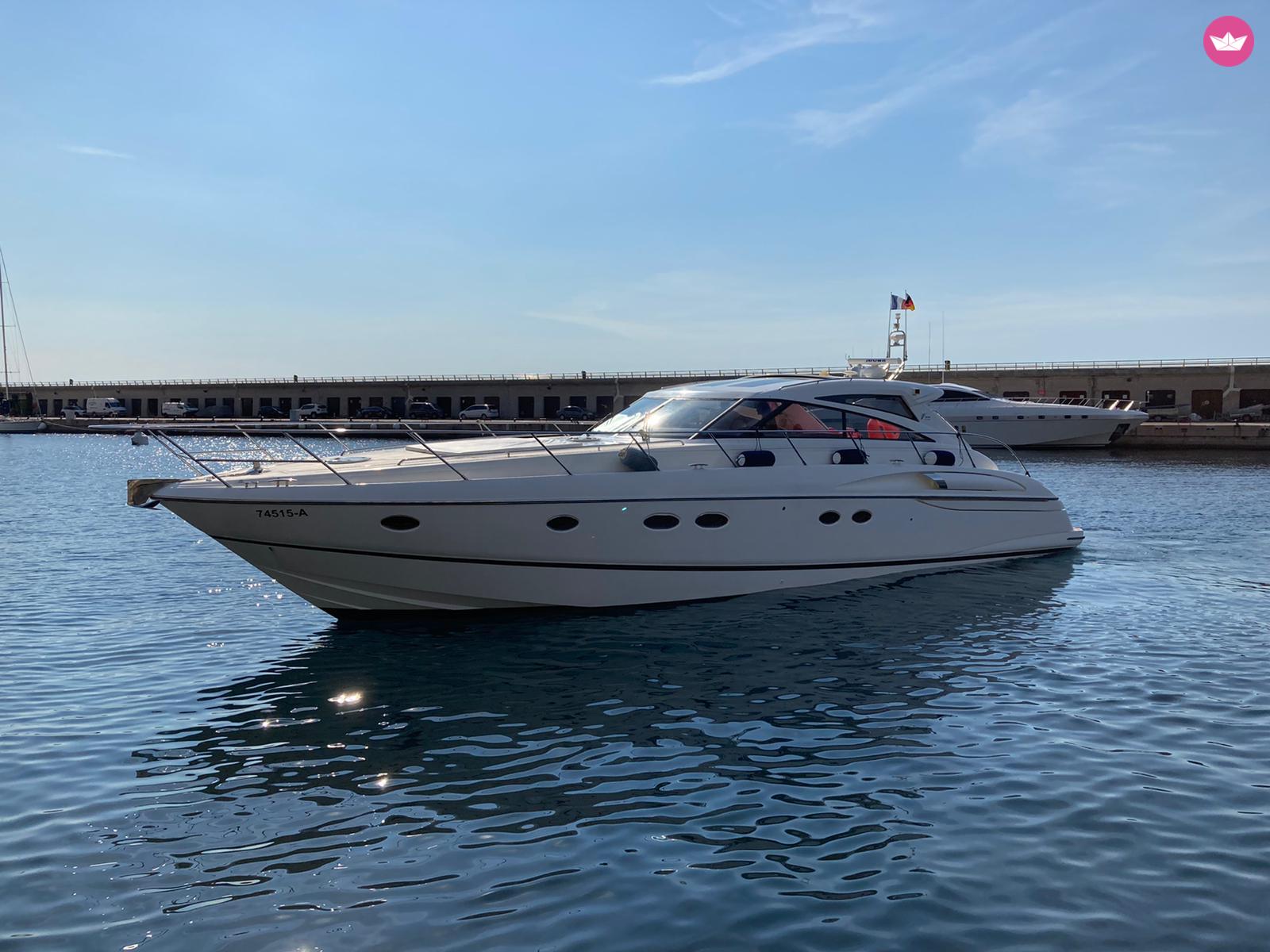 Bateau à moteur PRINCESS V58 750cv