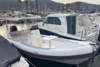 Location Semi-rigide Valiant 760 Sport Cavalaire-sur-Mer