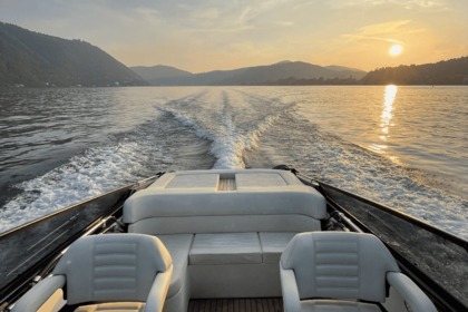 Boat Tour on Lake Como