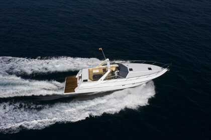 Charter Motorboat Sunseeker Travado 40 Biscay