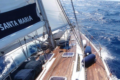 Spend an unforgettable day in Santorini with Santa Maria