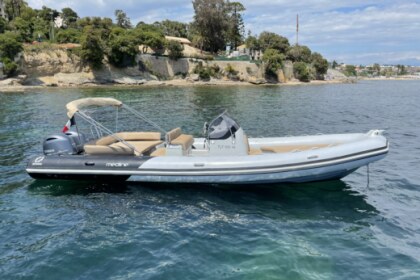 Hyra båt RIB-båt Zodiac Medline 850 Cannes