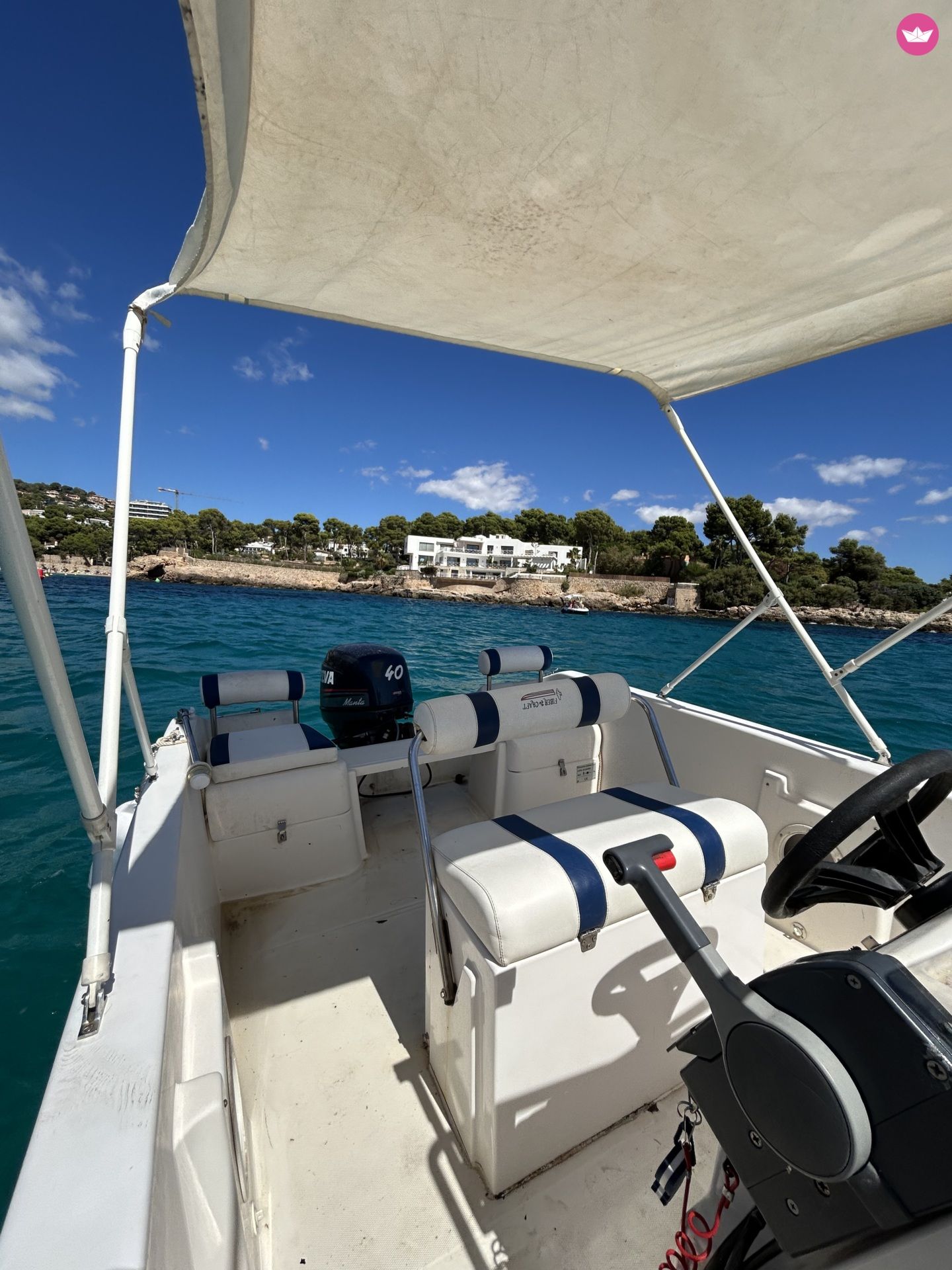 Bateau à moteur Estable 455 15cv 6