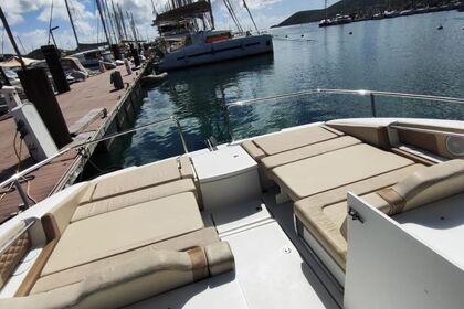 Verhuur Catamaran AQUILA Aquila 36 with A/C Le Marin