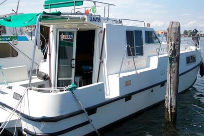 Czarter Houseboat Classic New Concorde Fly 890 Suite Chioggia