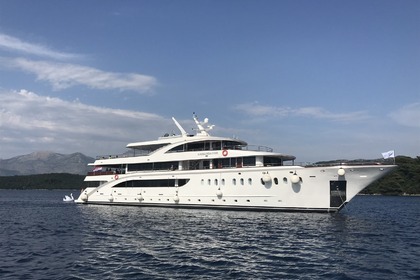 Rental Motor yacht MS Ambassador Split