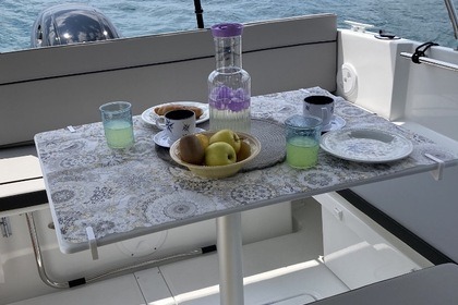 Jeanneau Merry Fisher 695 - Sunny Day