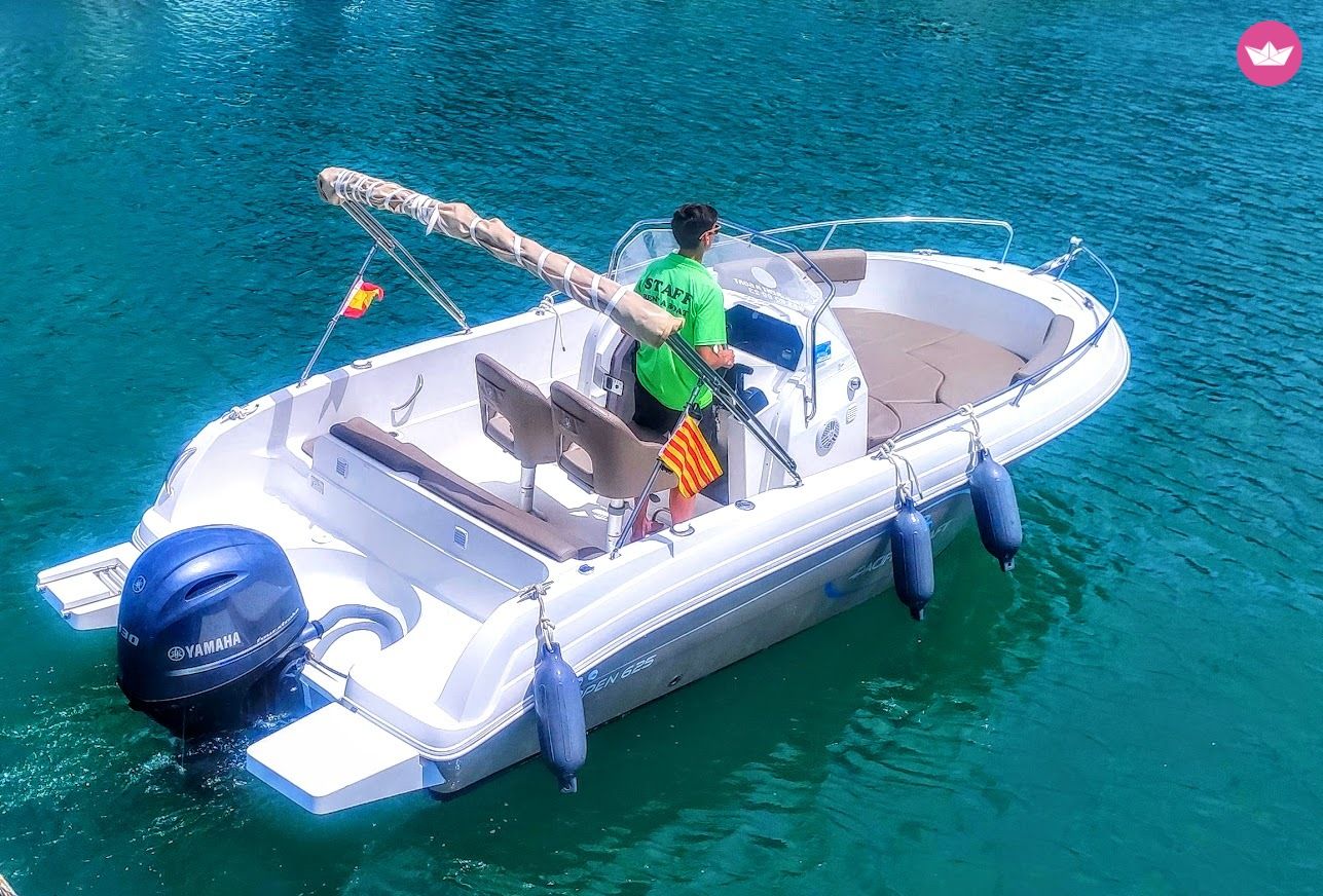 Bateau à moteur Pacific Craft 625 130cv 5