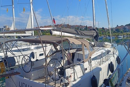 Czarter Jacht żaglowy Jeanneau Sun Odyssey 380 Pula