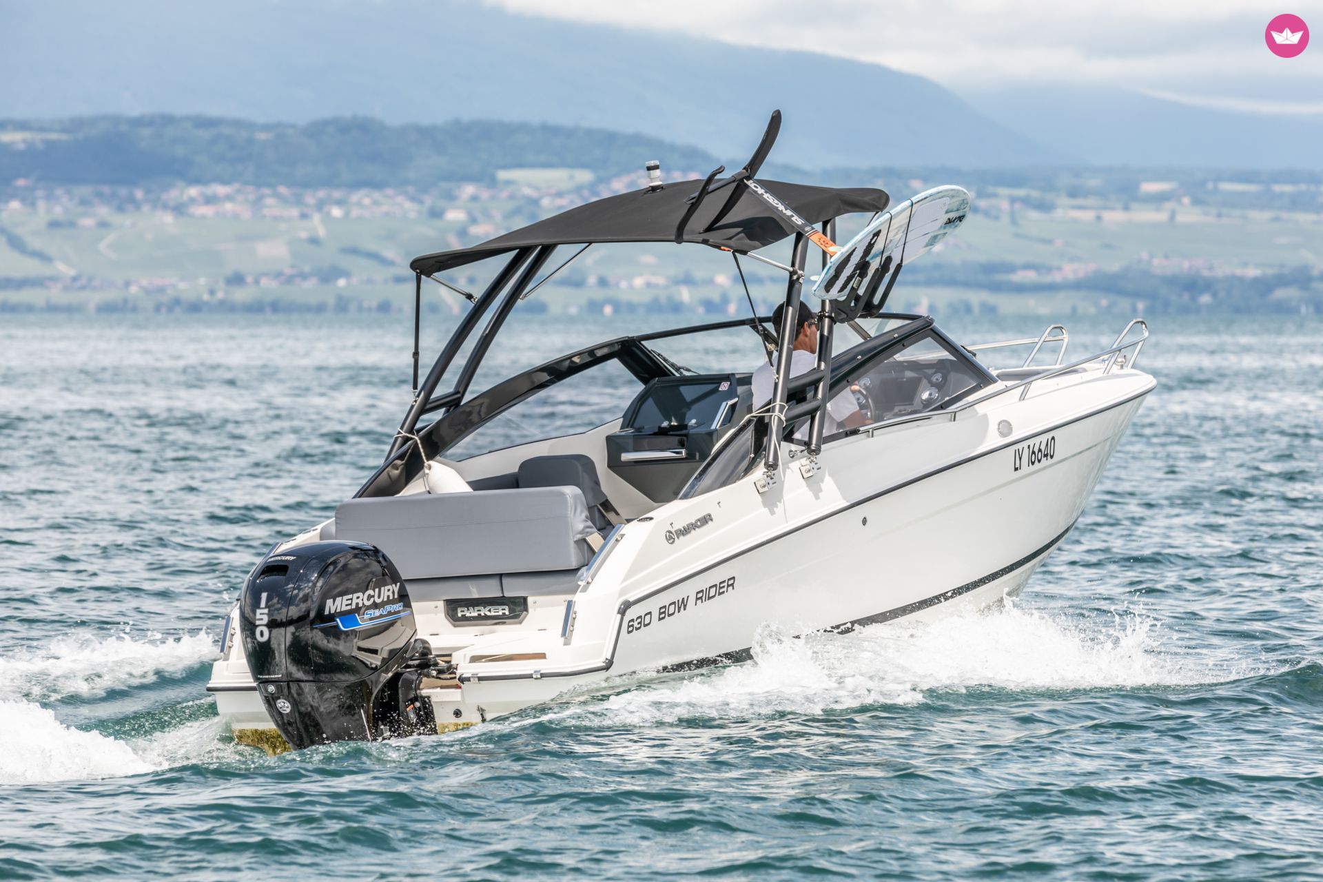 Bateau à moteur Parker 630 bowrider 150cv 4