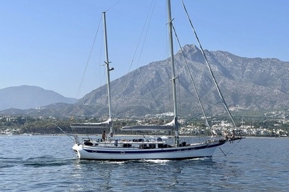 Hire Sailboat Ta Chiao CT 56 Puerto Banús, Marbella