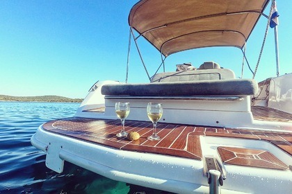 Focus 23 SunnDeck Deluxe