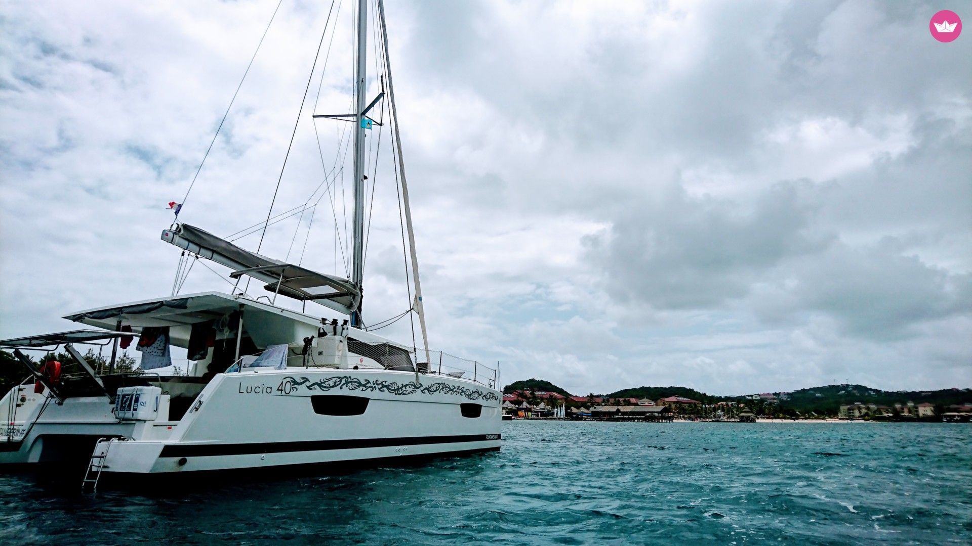 Catamaran Fountaine Pajot Lucia 40 11.73m 3