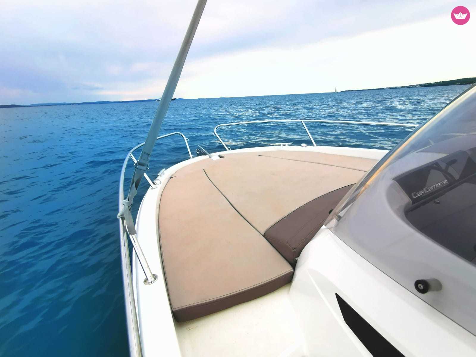 Charter motorboat in Zadar  