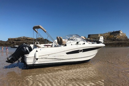 Jeanneau Cap Camarat 8.5 WA