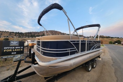 Sylvan Mirage 8520 Party Pontoon Boat