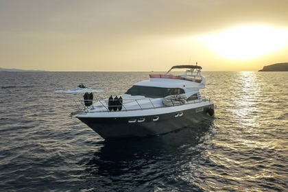 Hire Motor yacht Custom Made 55 Flybridge Athens