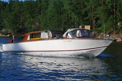 Hyra båt Motorbåt Venetian water limousine Stockholm