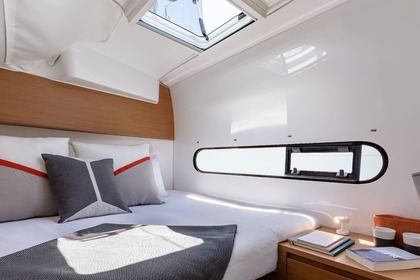 OLOKUM IBIZA BAREBOAT