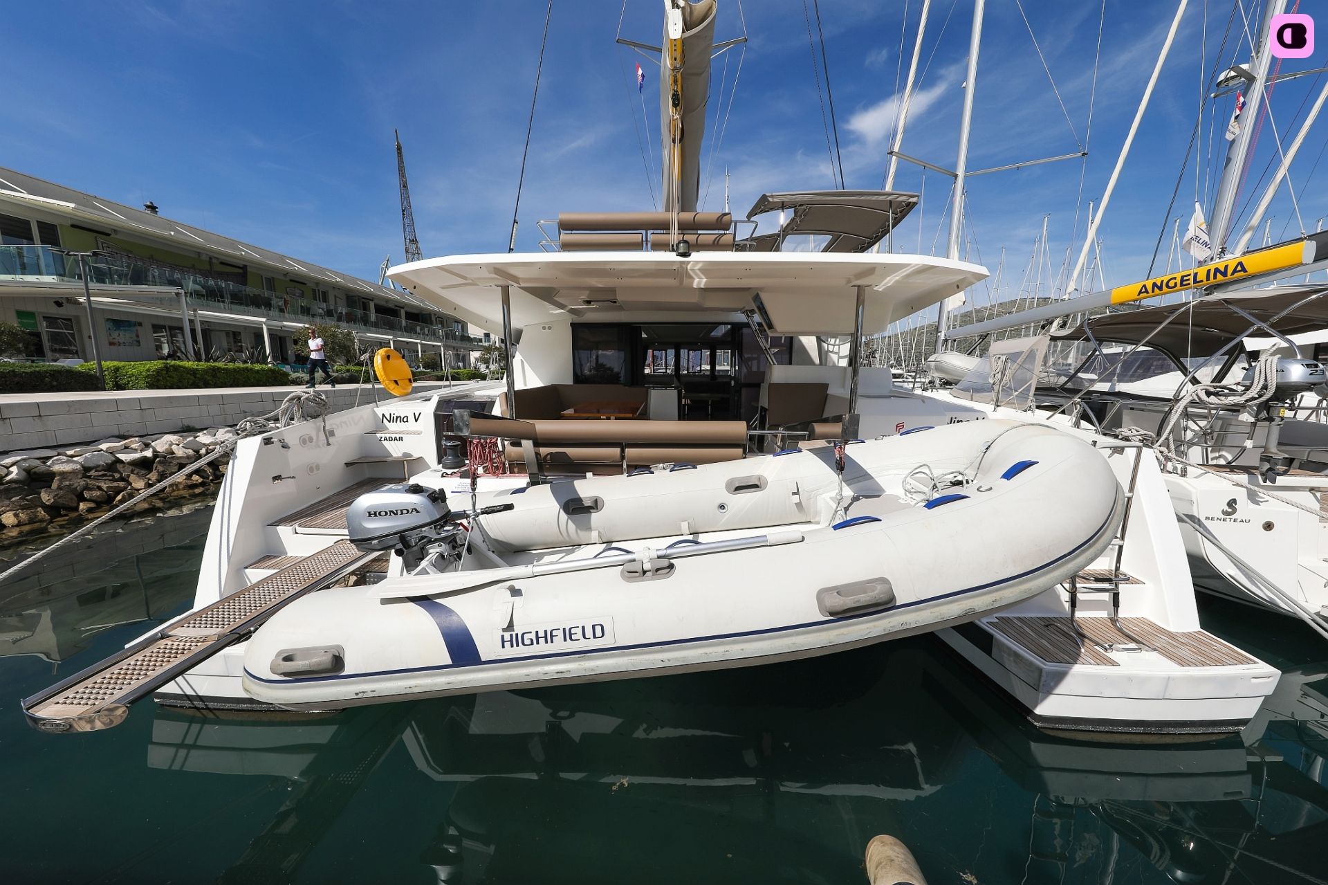 Catamaran Fountaine Pajot Saona 47 13.94m