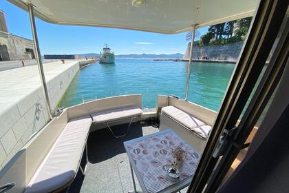 Private Sailing Tours in Zadar Archipelago