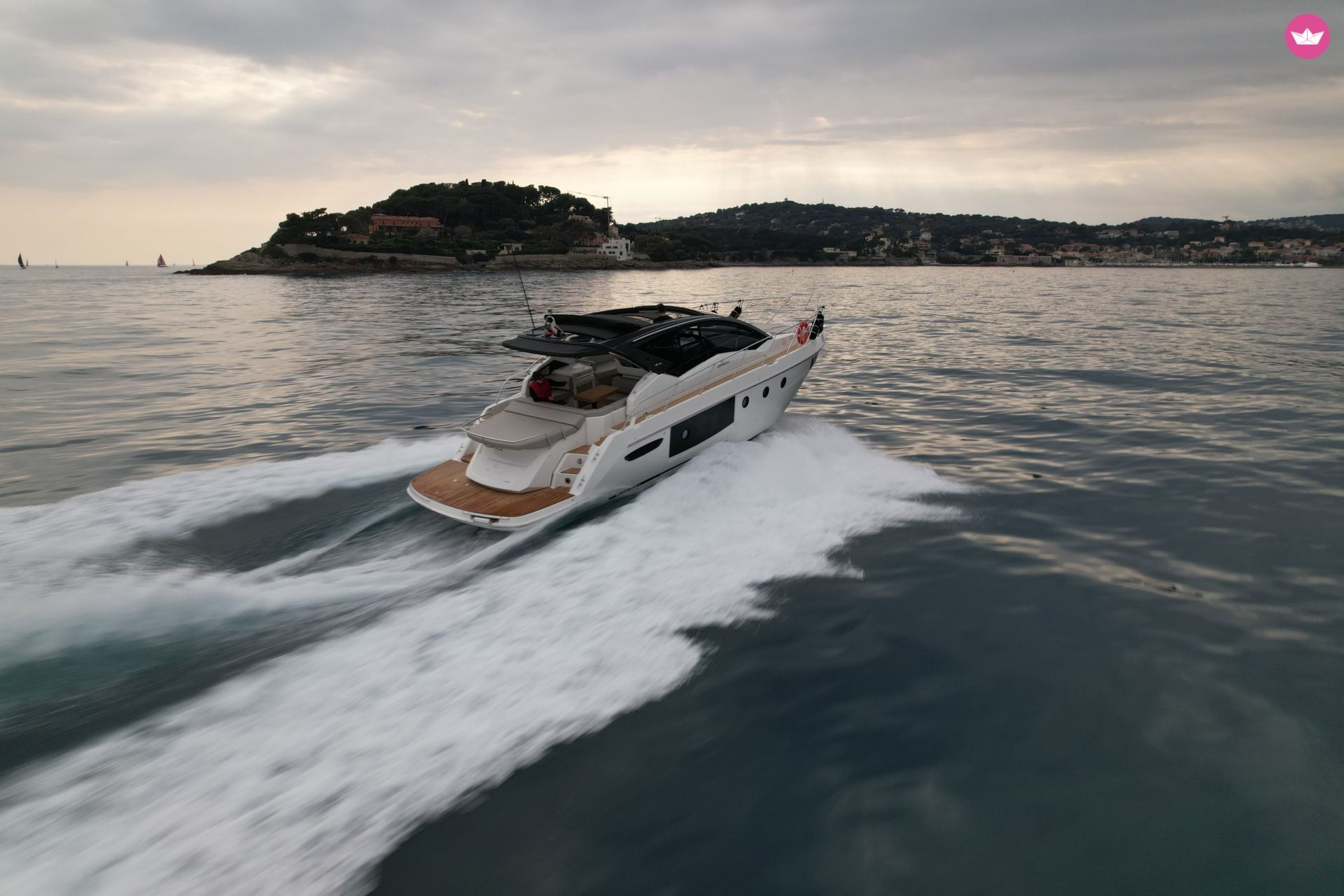 Bateau à moteur Cranchi M44 800cv 2